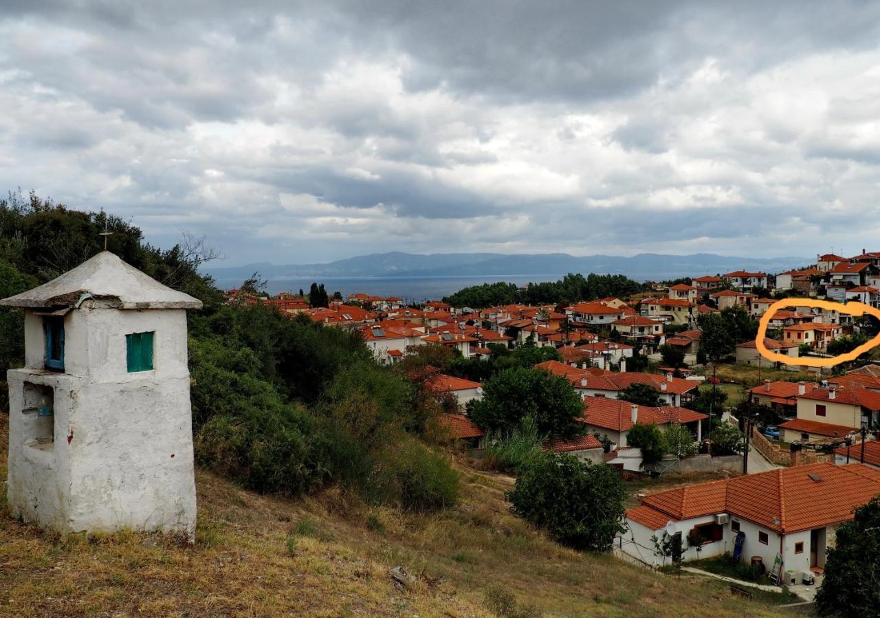 Paliouri House Quarto foto